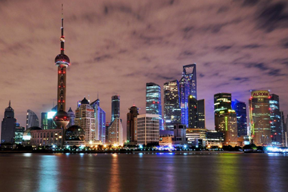 Shanghai and Zhujiajiao Water Town 4 Days Tour