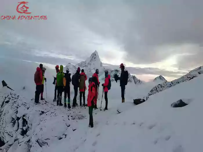 Mt Sigunaing Peak view